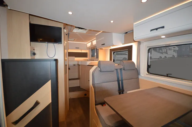 Fahrzeugbild Sunlight T 67S Adventure Edition Automatik * Hubbett #6