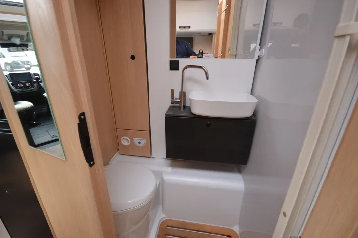 Fahrzeugbild Sunlight T 67S Adventure Edition #9