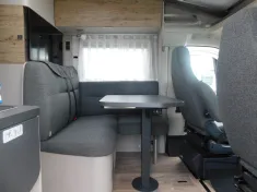 Bild 10 Hymer Exsis-t Pure 580 Wechselrichter + 200Ah Lithium