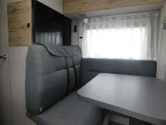 Bild 11 Hymer Exsis-t Pure 580 Wechselrichter + 200Ah Lithium