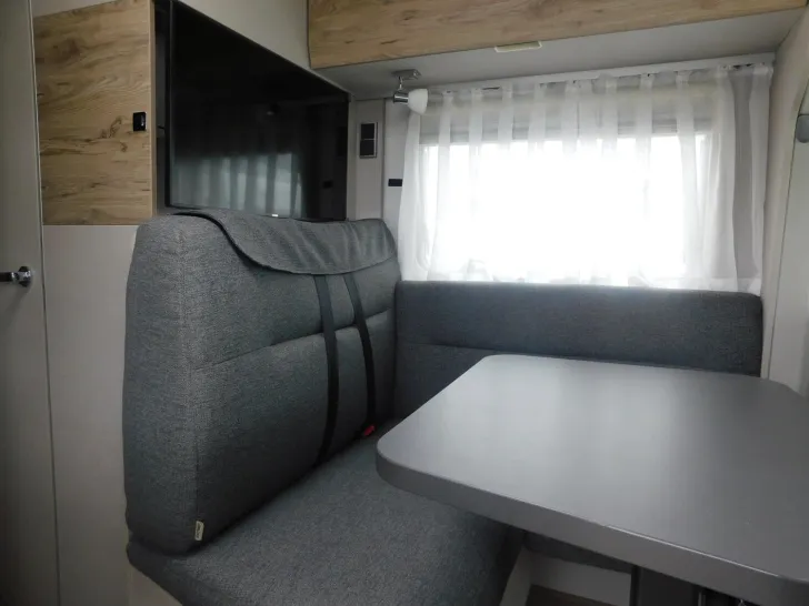 Fahrzeugbild Hymer Exsis-t Pure 580 Wechselrichter + 200Ah Lithium #11