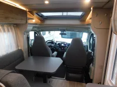 Bild 17 Hymer Exsis-t Pure 580 Wechselrichter + 200Ah Lithium