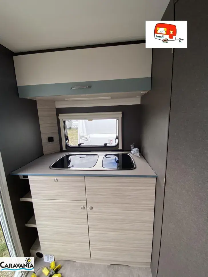 Fahrzeugbild Dethleffs c-joy 420 QSH #13