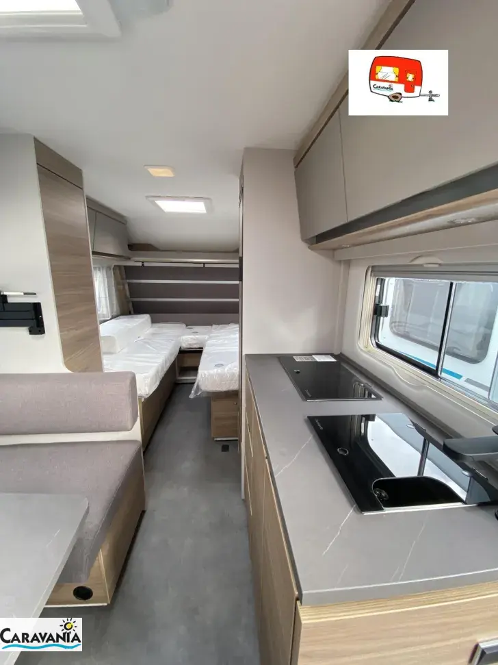 Fahrzeugbild Dethleffs Nomad 490 EST *2026* #8