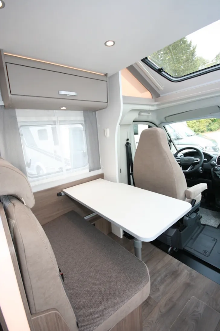 Fahrzeugbild Carado T 328 #11