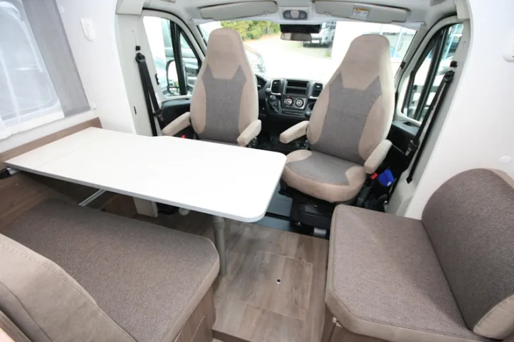 Fahrzeugbild Carado T 328 #13