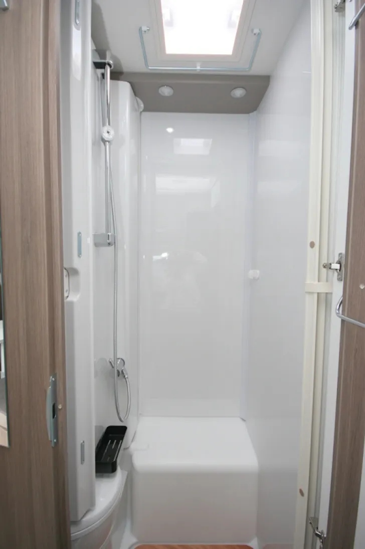 Fahrzeugbild Carado T 328 #18