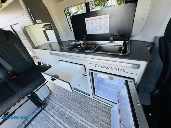 Küchen Panama Peak P12+ Heiz. * 6 Pers. *Alarm *Active