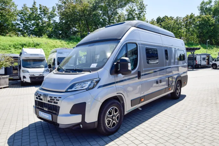 Fahrzeugbild Carado CV640 PRO+ Aufstelldach*Schwenkbad* #4