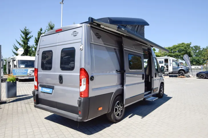 Fahrzeugbild Carado CV640 PRO+ Aufstelldach*Schwenkbad* #8