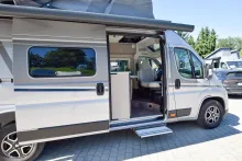 Fahrzeugbild Carado CV640 PRO+ Aufstelldach*Schwenkbad* #11
