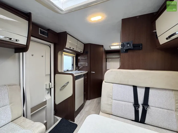 Fahrzeugbild Roller Team Auto-Roller 595P Markise AHK Fahrradträger 140PS #10