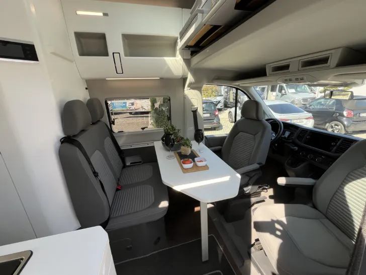 Fahrzeugbild VW Grand California *Radio/Navi*Markise* #14