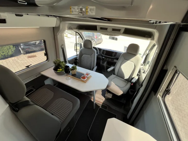 Fahrzeugbild VW Grand California *Radio/Navi*Markise* #17