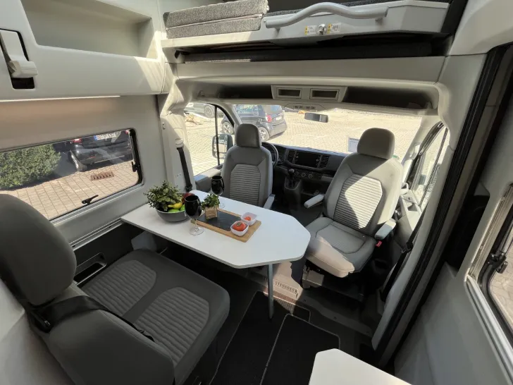 Fahrzeugbild VW Grand California *Radio/Navi*Markise* #26