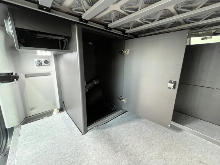 Fahrzeugbild VW Grand California *Radio/Navi*Markise* #32