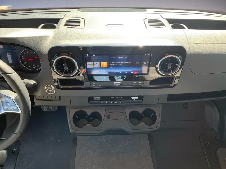 Fahrzeugbild Carthago C-LINE I 5.9 XL LE #7