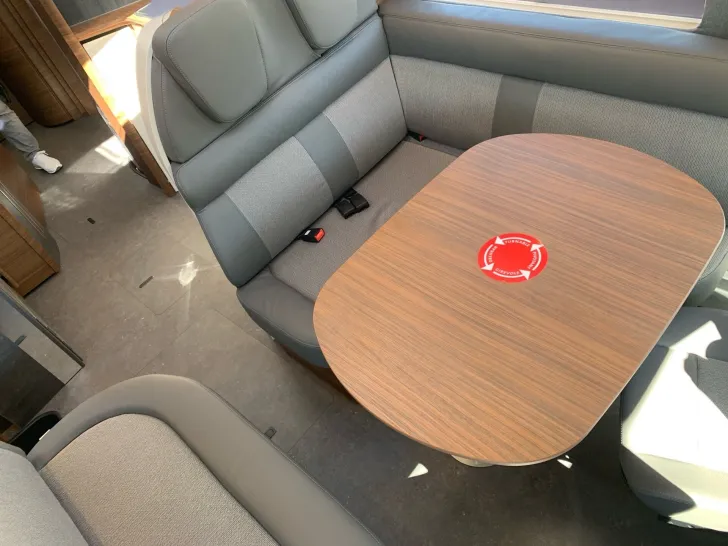 Fahrzeugbild Carthago C-LINE I 5.9 XL LE #9