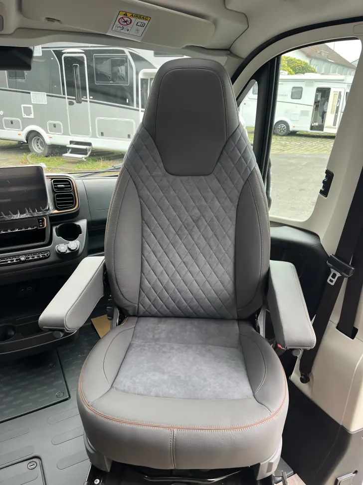 Fahrzeugbild Sunlight Camper Van Cliff 600 X RT LTE+Lederausstattung* #8