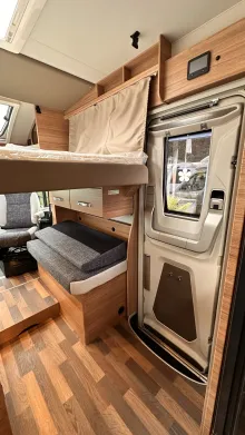 Fahrzeugbild Weinsberg CaraSuite 650 MF AKTION; Automatikgetriebe #23
