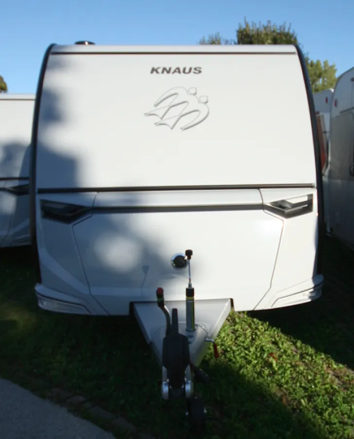 Fahrzeugbild Knaus Südwind 450 FU Black Selection #5
