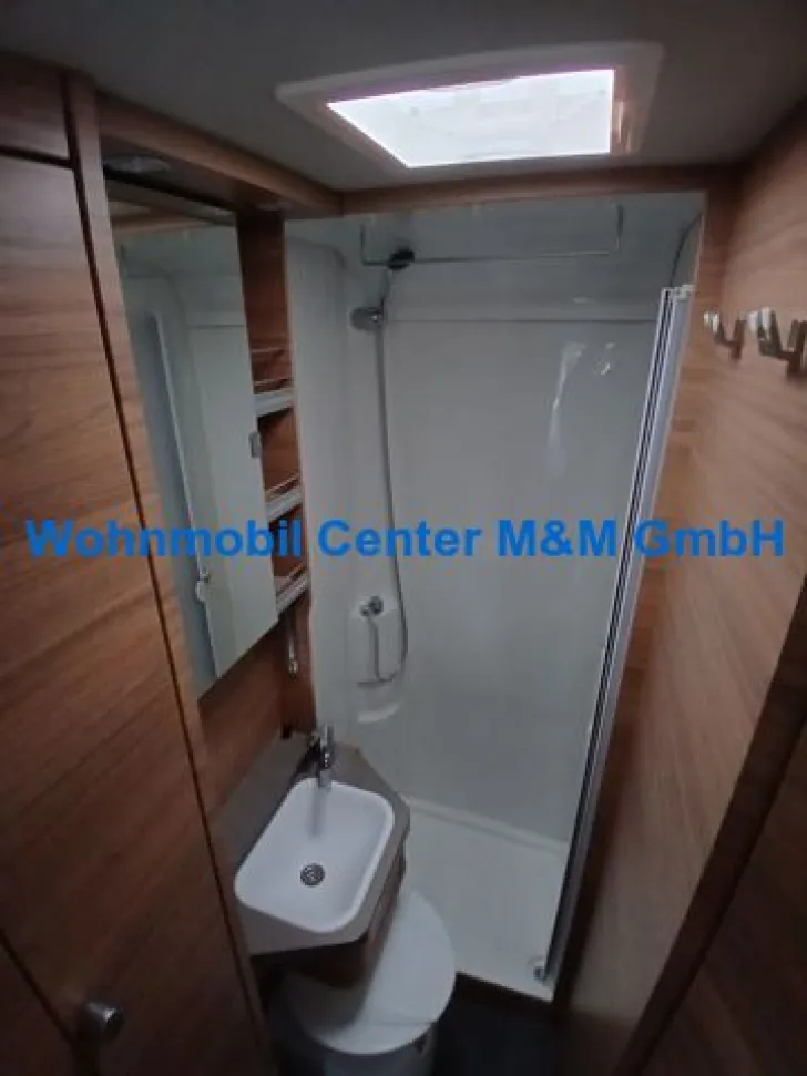 Fahrzeugbild Weinsberg CaraLoft Ford 550 MF Markise Sofort Verfügbar #8