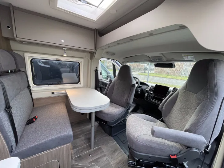 Fahrzeugbild Carado CV 640 PRO+ UPE: 83.152,- #14