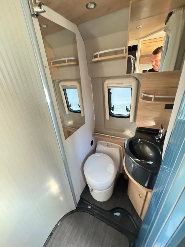 Fahrzeugbild Dethleffs Globetrail 600 DR Citroen Frühjahrs-Sale #14