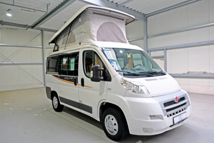 Fahrzeugbild Bürstner City Car 500/Aufstelldach/Klima/4 Schlafplätze #2