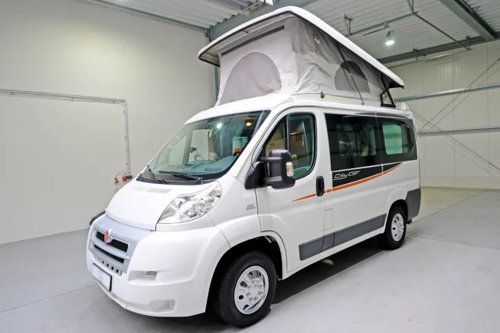 Fahrzeugbild Bürstner City Car 500/Aufstelldach/Klima/4 Schlafplätze #5