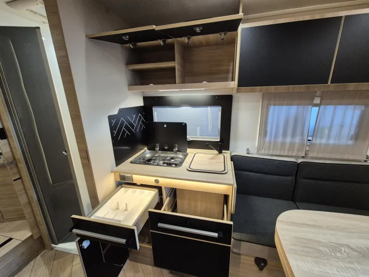 Fahrzeugbild Chausson Titanium 797 Arctic/4100kg/ohne Hubbett #10