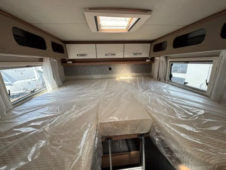 Fahrzeugbild Weinsberg CaraCompact 640 MEG EDITION [PEPPER] Sie sparen 11.999,-€! #7