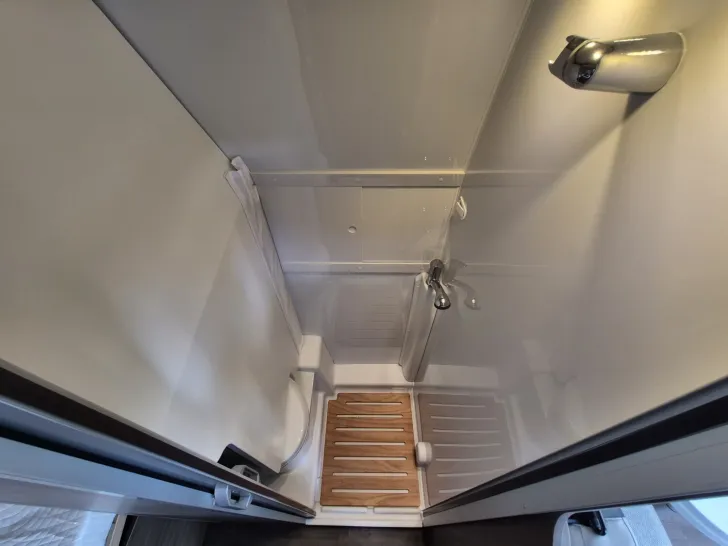 Fahrzeugbild Carado pro+ CV 600 Dieselheizung,LED-Scheinw,Schlafdach #16