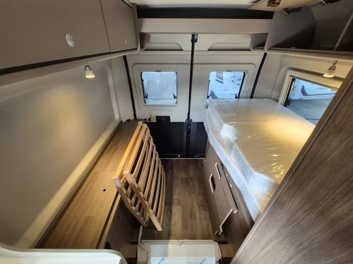 Fahrzeugbild Carado pro+ CV 600 Dieselheizung,LED-Scheinw,Schlafdach #21