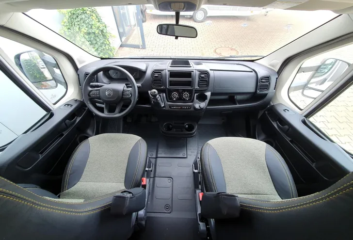 Fahrzeugbild Sunlight T 58 Citroen #7