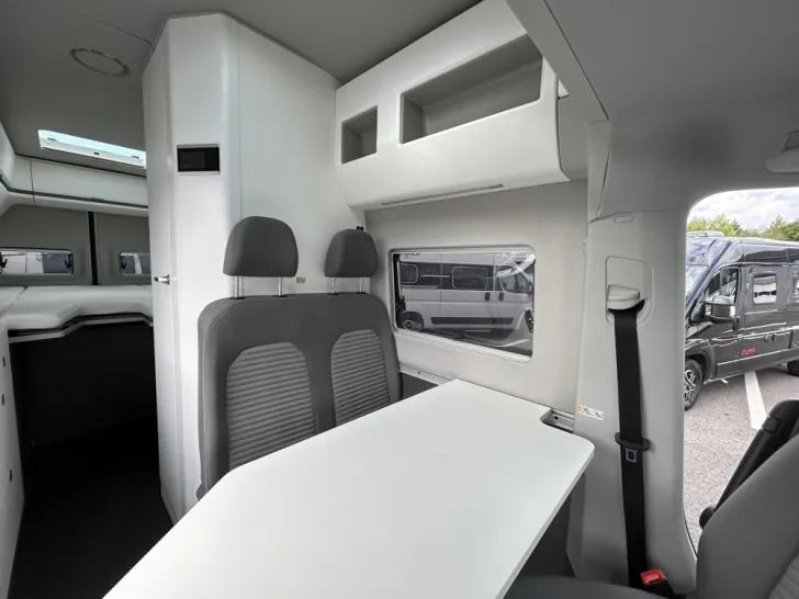 Fahrzeugbild VW Grand California 680 #15