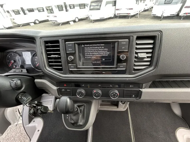 Fahrzeugbild VW Grand California 680 #16