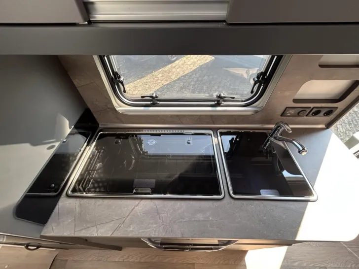 Fahrzeugbild Hobby De Luxe 540 KMFe #15