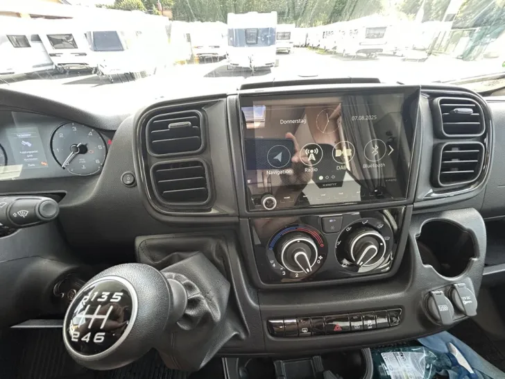 Fahrzeugbild Sunlight A 70 #19