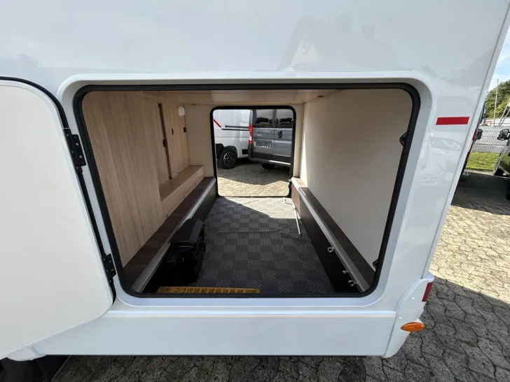 Fahrzeugbild Sunlight A 70 #21