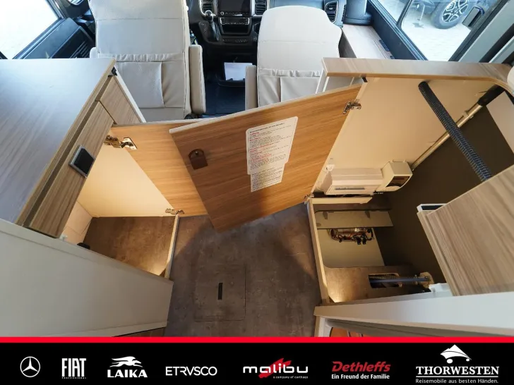 Fahrzeugbild Dethleffs Alpa I 6820-2 4-sitzer - 25.000 EUR #36