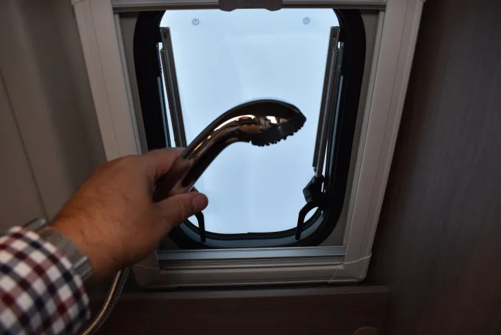 Fahrzeugbild Carado Camper Van CV 540 Markise, Faltverdklg, 5,41m #17