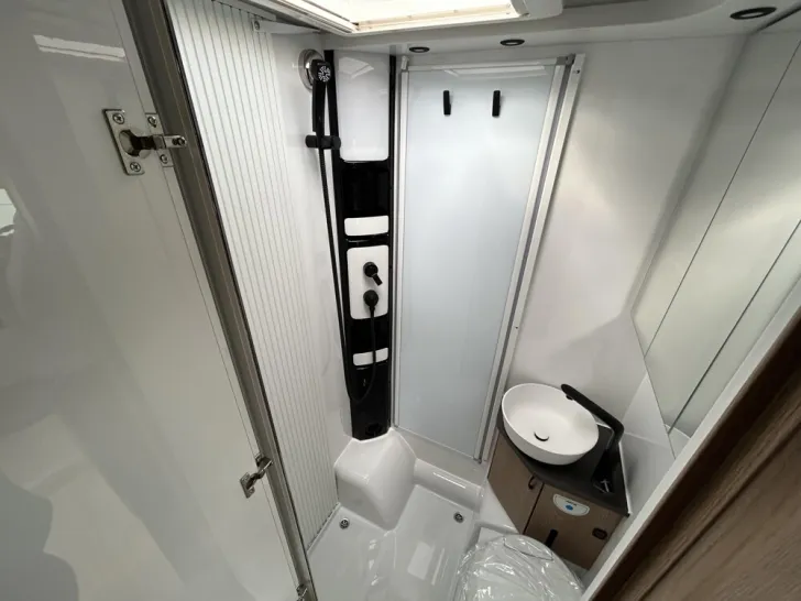 Fahrzeugbild Hobby OnTour C 680 GE #13