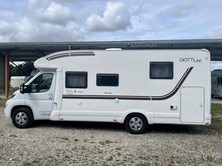Fahrzeugbild GIOTTILINE Siena 395 #3