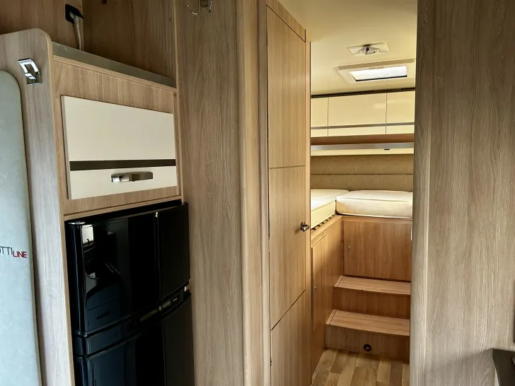 Fahrzeugbild GIOTTILINE Siena 395 #7