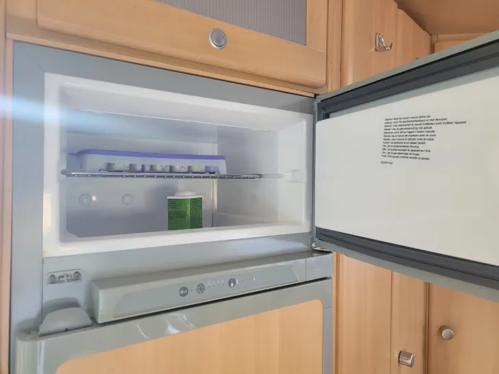 Fahrzeugbild Dethleffs Advantage 6501 B #8