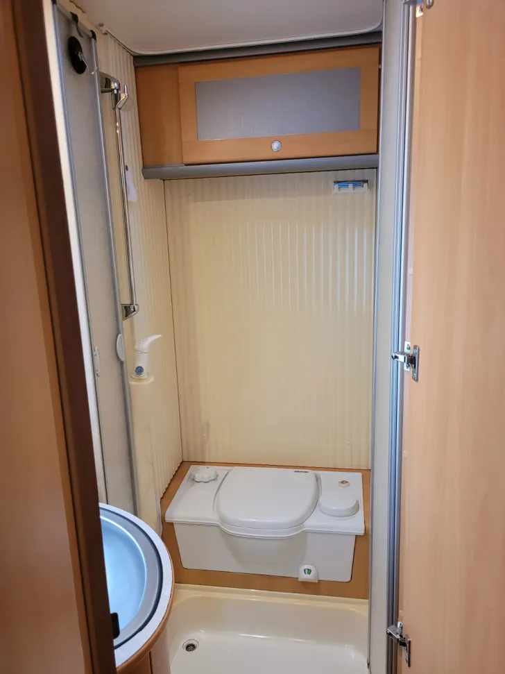 Fahrzeugbild Dethleffs Advantage 6501 B #10