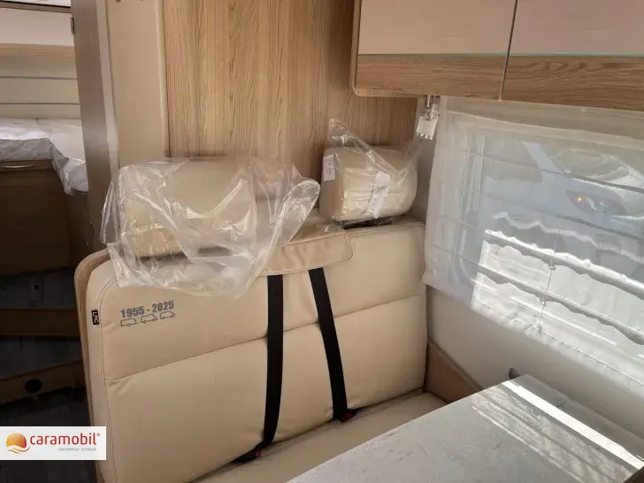 Fahrzeugbild LMC Cruiser V 646 70 Jahre Ed. Automatik/Edition 70 #17