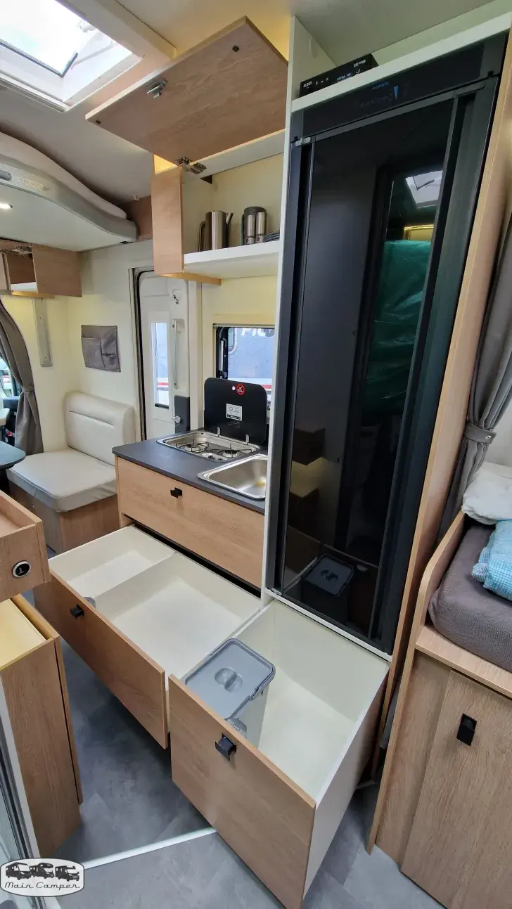 Fahrzeugbild Joa Camp Teilintegrierte 75T - 5-Sitze, 3,5t, Vollaustattg #20