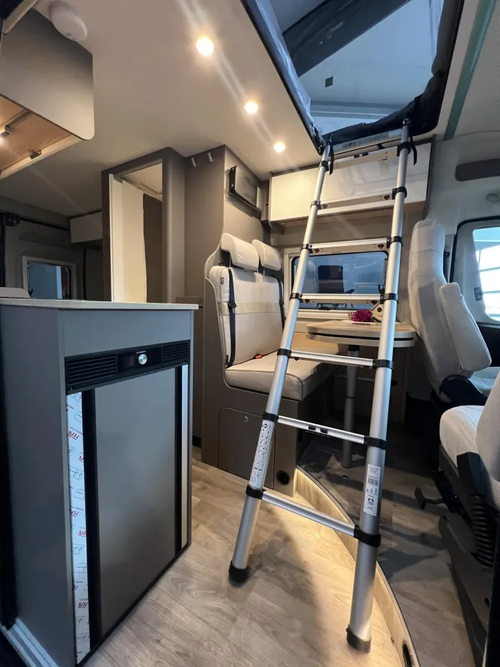 Fahrzeugbild LMC Innovan 600 Automatik incl. Schlafdach #15